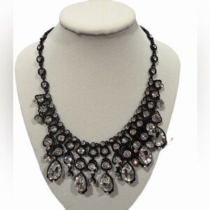 Natasha Elegant Black and Silver Necklace